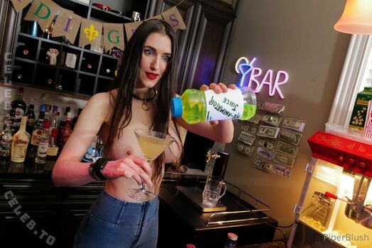 Full leaked Piper blush page private onlyfans photo