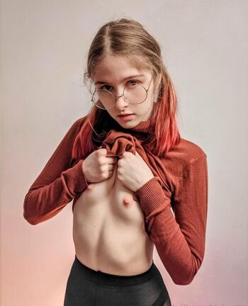 Full leaked Pixi pie private onlyfans photo