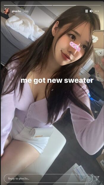 Full leaked Ploo private onlyfans photo