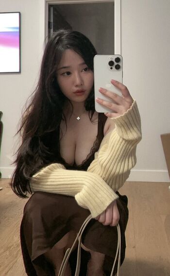 Full leaked Leave the high heels on/ private onlyfans photo