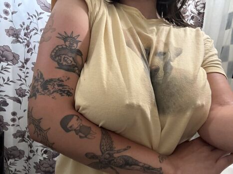 Full leaked Plsmeowtome private onlyfans photo