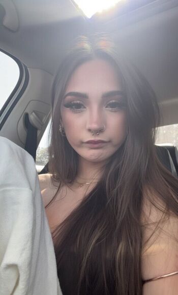 Full leaked Poisonedlunaaa private onlyfans photo