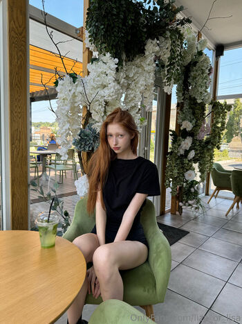 Full leaked Polly cosplay private onlyfans photo