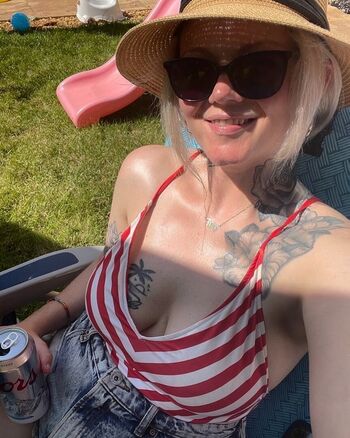 Full leaked Polly james page private onlyfans photo