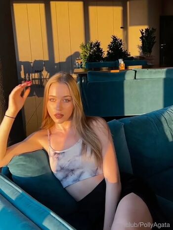 Full leaked Pollyagata private onlyfans photo