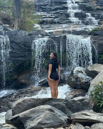 Full leaked Pond daisy page private onlyfans photo