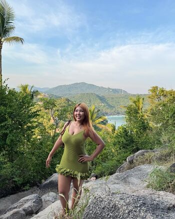 Full leaked Pond daisy page private onlyfans photo