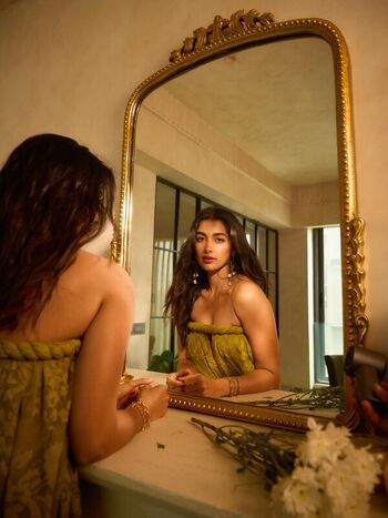 Full leaked Pooja hegde private onlyfans photo