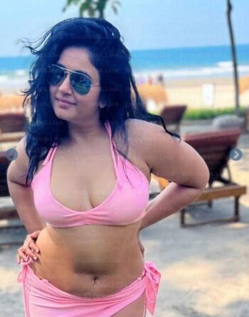 Full leaked Poonam bajwa private onlyfans photo