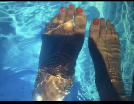 Full leaked Poonam merway private onlyfans photo