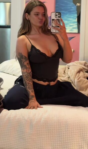 Full leaked Poppy page private onlyfans photo