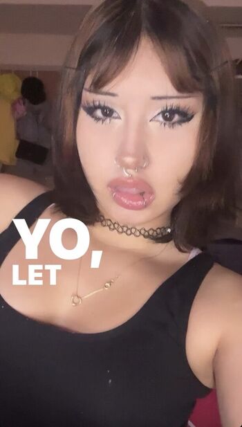 Full leaked Porcelaindollpieces private onlyfans photo