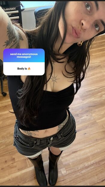 Full leaked Posieland private onlyfans photo