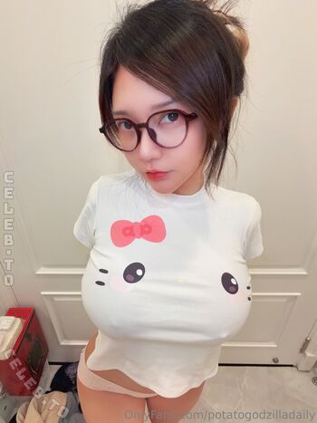 Full leaked Potato godzilla private onlyfans photo