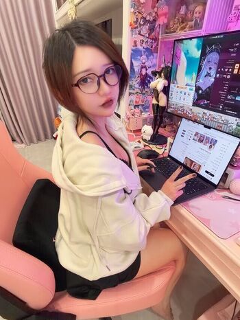Full leaked Potatogodzilla page private onlyfans photo