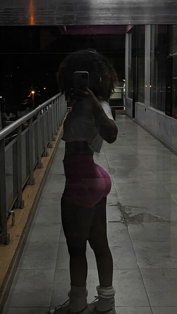 Pr3ttyhony