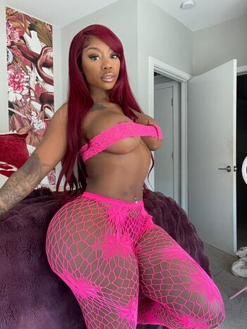 Full leaked Prettiipaaiid private onlyfans photo