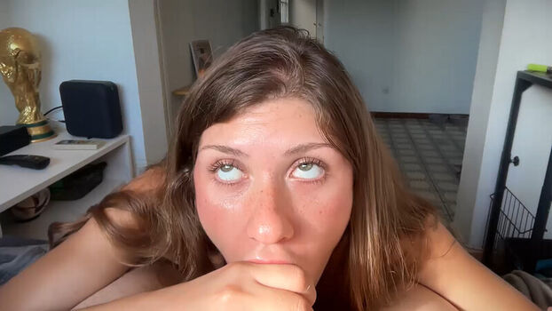 PrettyDominica
