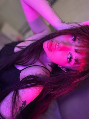 Full leaked Prettylyriqq private onlyfans photo