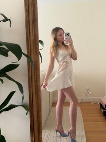 Full leaked Princess emma private onlyfans photo