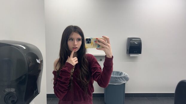 Full leaked Princess emy private onlyfans photo