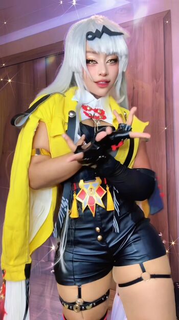 Princess Sachiko (@sachi_hime96) / Princess Sayaka (@sachikos_evil_twin)