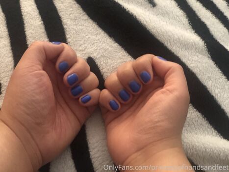 princessofhandsandfeet