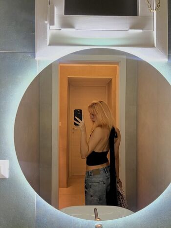Full leaked Prishillamora private onlyfans photo