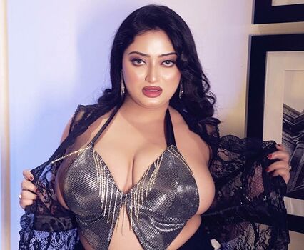 Full leaked Priti roy page private onlyfans photo