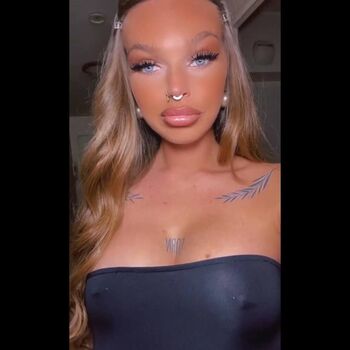 Full leaked Prunaile private onlyfans photo