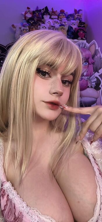 Full leaked Punk macarroni page private onlyfans photo