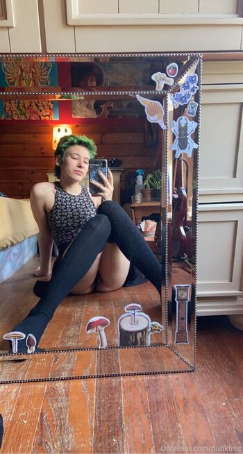 Full leaked Punkfrog private onlyfans photo