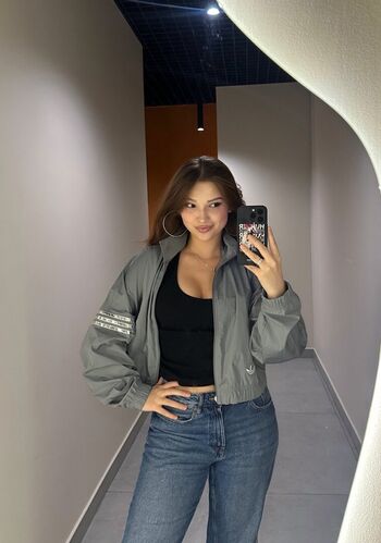 Full leaked Qanqyz page private onlyfans photo