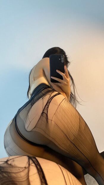 Full leaked Qiaoniutt private onlyfans photo