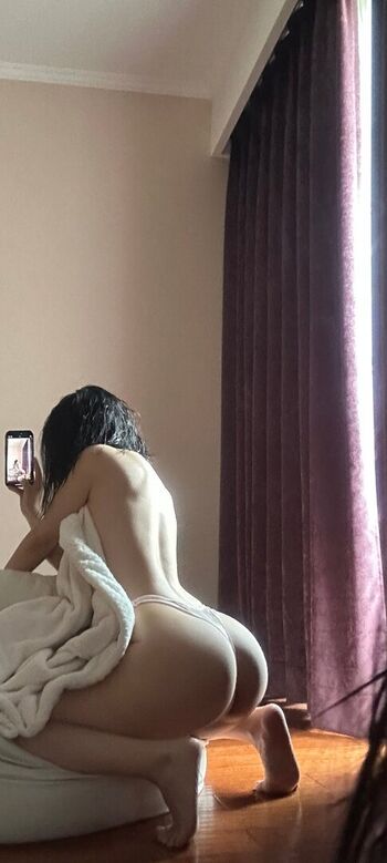 Full leaked Qiaoniutt  page private onlyfans photo