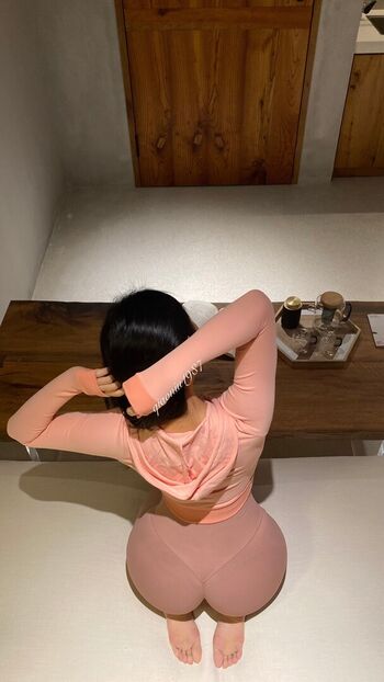 Full leaked Qiaoniutt qiaoniu qiaoniutt qiaoniu page private onlyfans photo