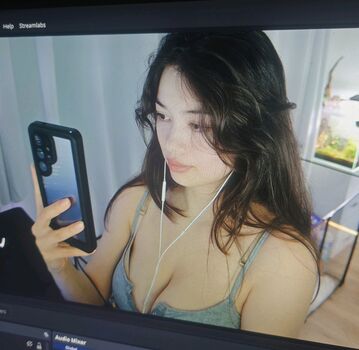 Full leaked Qilin anh private onlyfans photo
