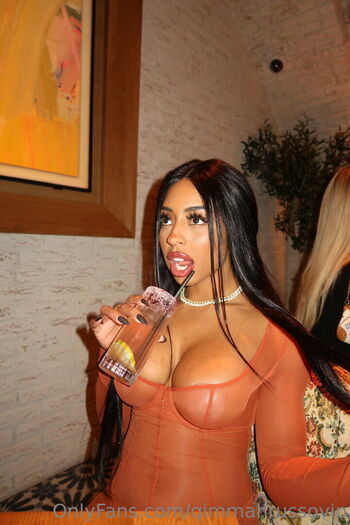 Full leaked Qimmah russo private onlyfans photo