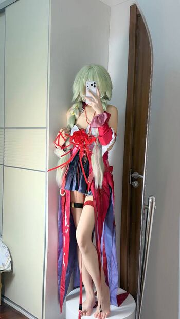 Full leaked Qinger yaa private onlyfans photo