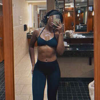 Full leaked Queen aminata private onlyfans photo