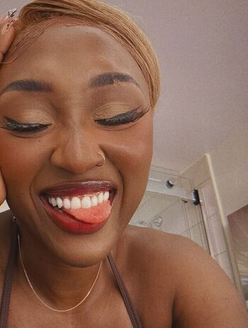 Full leaked Queen aminata page private onlyfans photo