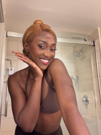 Full leaked Queen aminata page private onlyfans photo