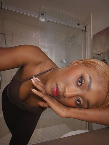 Full leaked Queen aminata page private onlyfans photo
