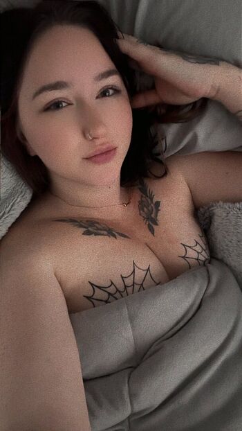 Full leaked Queenkbaby private onlyfans photo