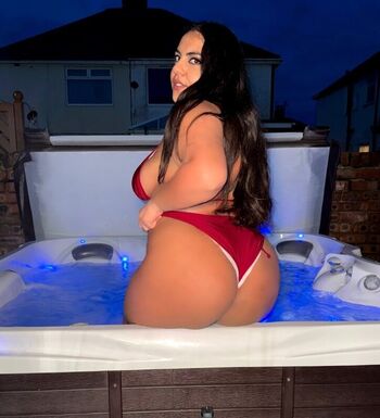 Full leaked Queenrose private onlyfans photo