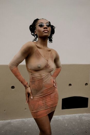 Full leaked Quenlin blackwell private onlyfans photo