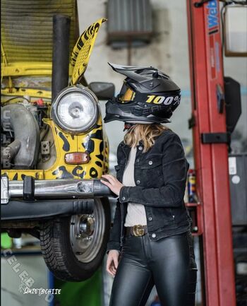 Full leaked Quietschiie private onlyfans photo