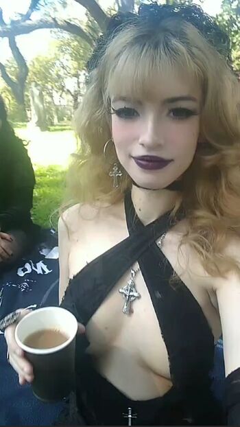 Full leaked Quimeraax page private onlyfans photo