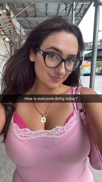 qveenjulia