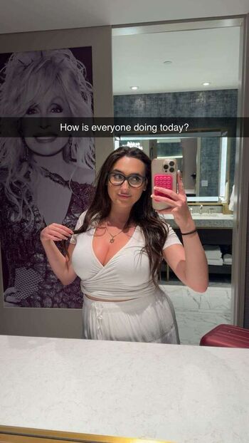 qveenjulia